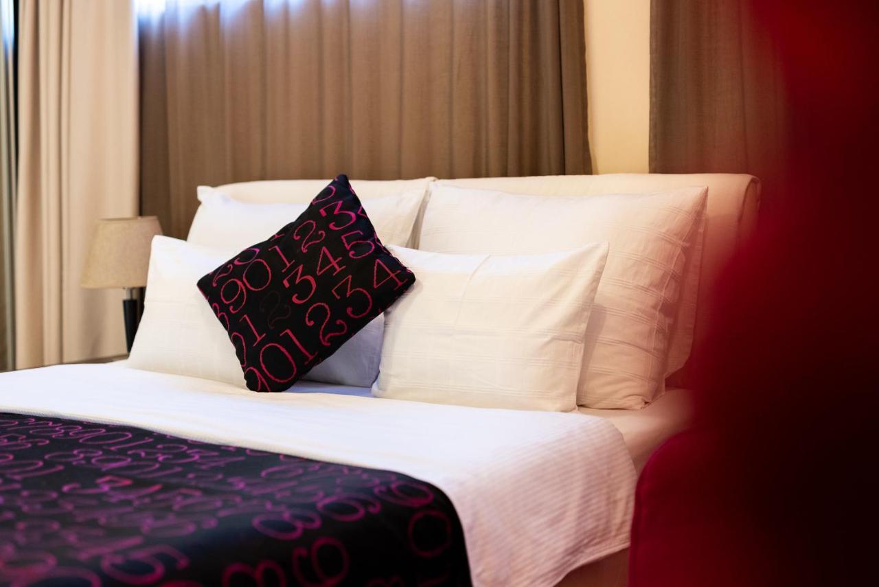 Hotel Alexandar Lux Podgorica Exterior photo